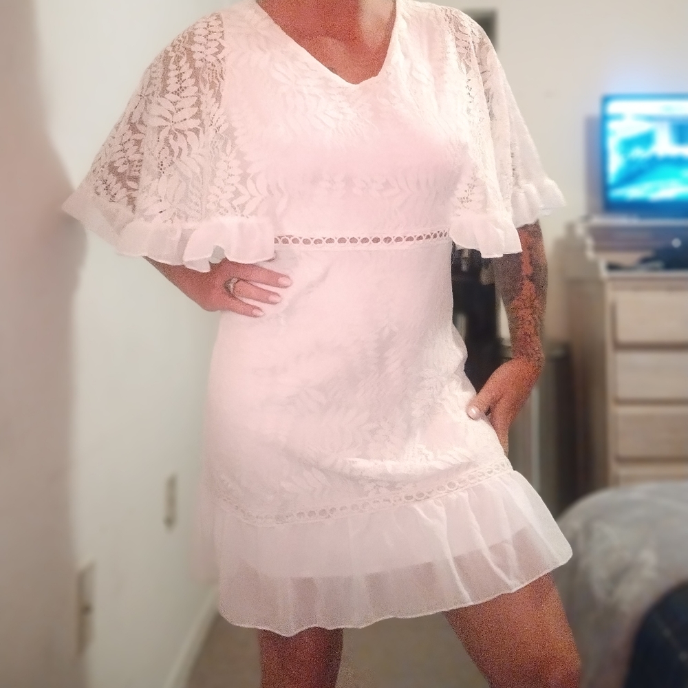 Lace Dress Summer V Neck White Women Flare Sleeve Ruffles Mini Dress
